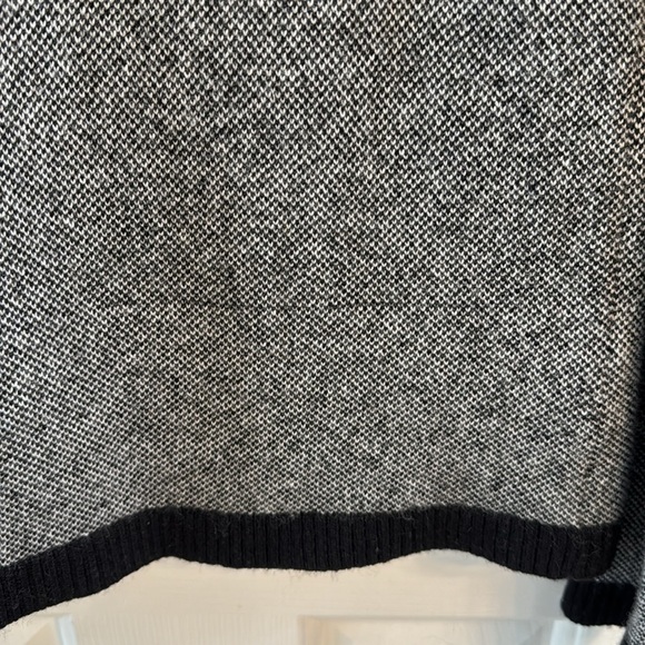 BANANA REPUBLIC WOOL BLEND W CASHMERE ITALIAN KNIT PULLOVER SWEATER sz XS - Picture 7 of 7